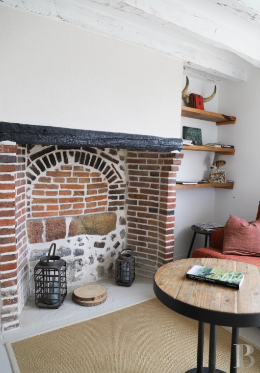 A former 18th century farmhouse with carefully renovated outbuildings on the edge of a forest in Perche - photo  n°38